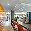 Days Inn by Wyndham Victoria Airport Sidney