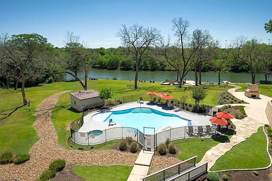 Courtyard by Marriott New Braunfels River Village