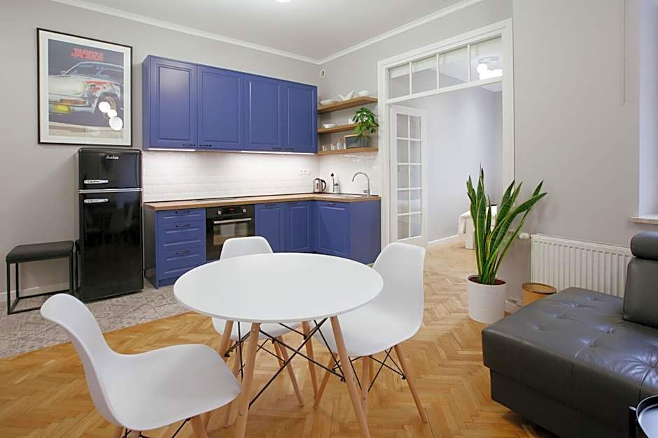 Warsaw Concierge Flat6 Hoza