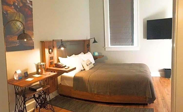Western Front Hotel