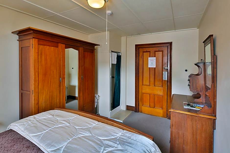 Astor Private Hotel