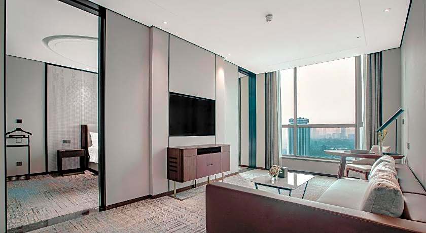 Holiday Inn Taiyuan City Center By IHG