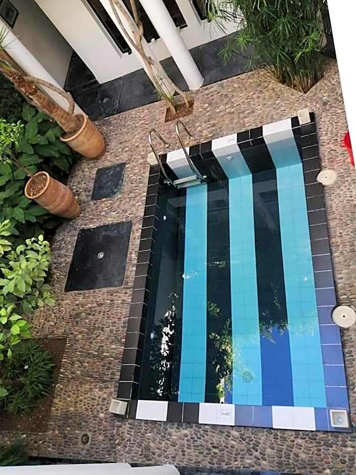 Riad Tchina