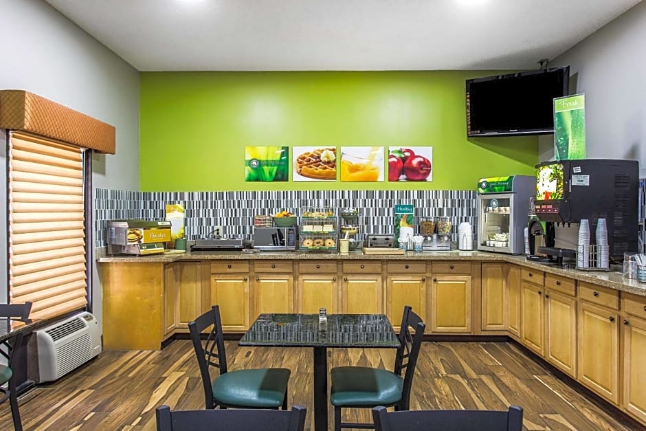 Quality Inn