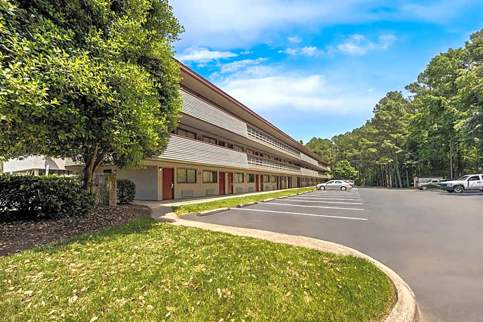 Red Roof Inn Chapel Hill - UNC