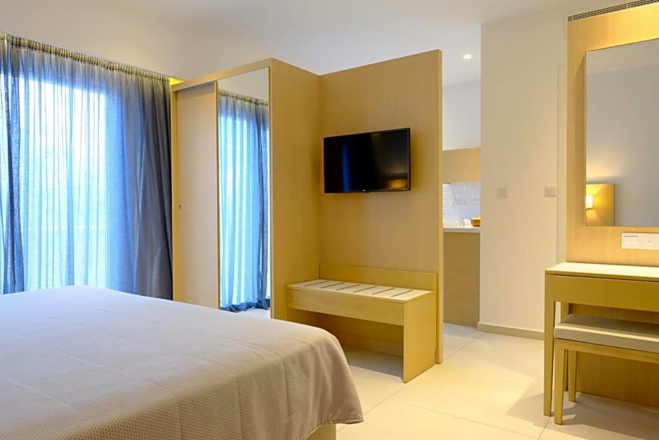 Sunrise Oasis Hotel & Waterpark