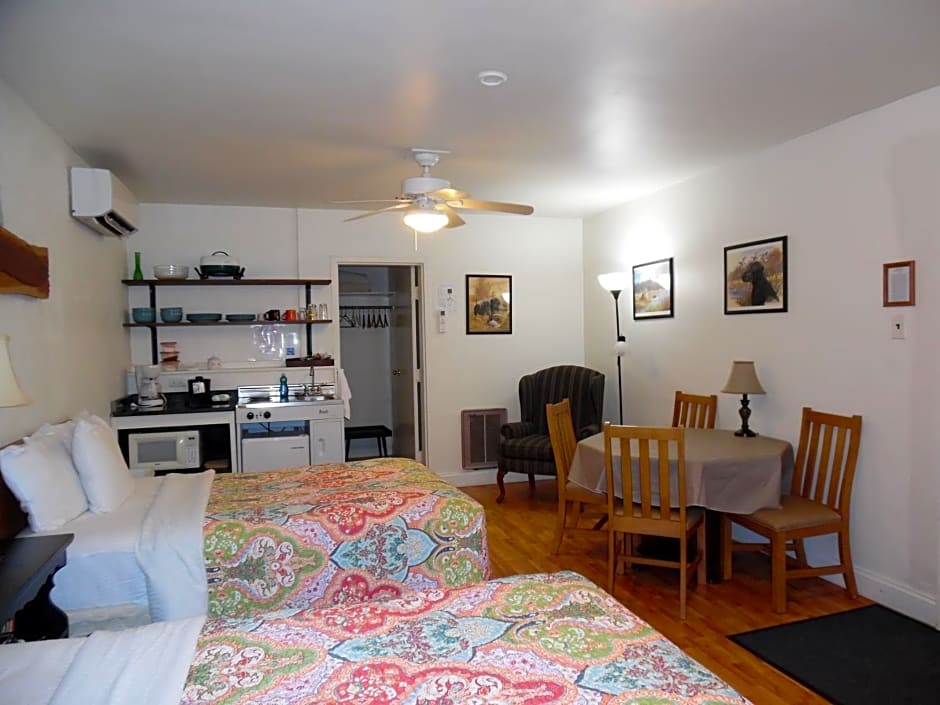 Wachapreague Inn - Motel Rooms