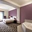 La Quinta Inn & Suites by Wyndham Mansfield