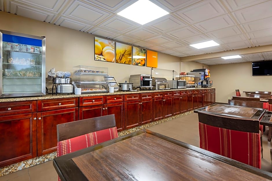 Comfort Inn Matthews / Charlotte