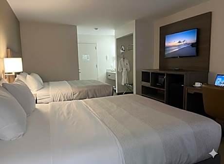 1 Queen Bed, Nonsmoking, Accessible