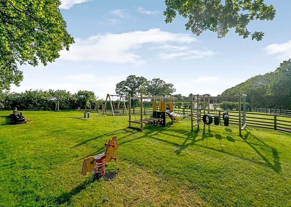 Castle Brake Holiday Park