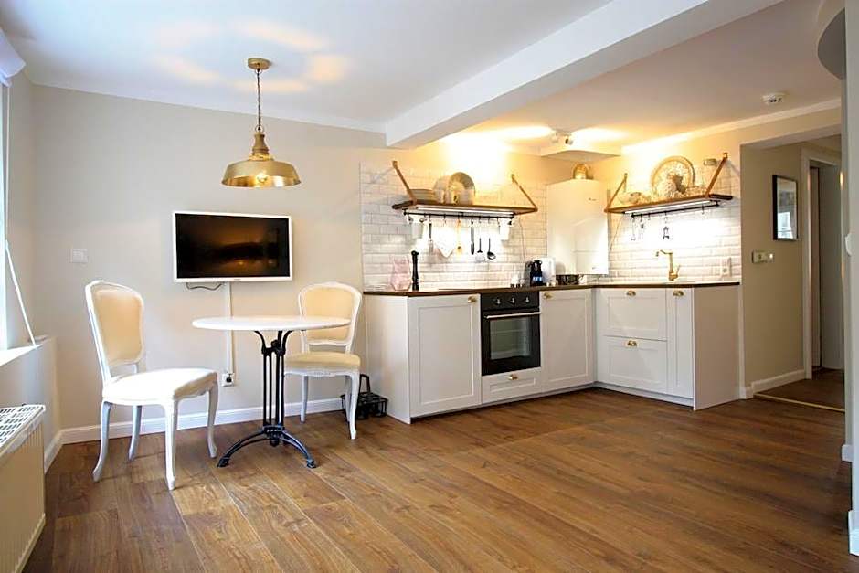 Boutique Charme Apartments 10
