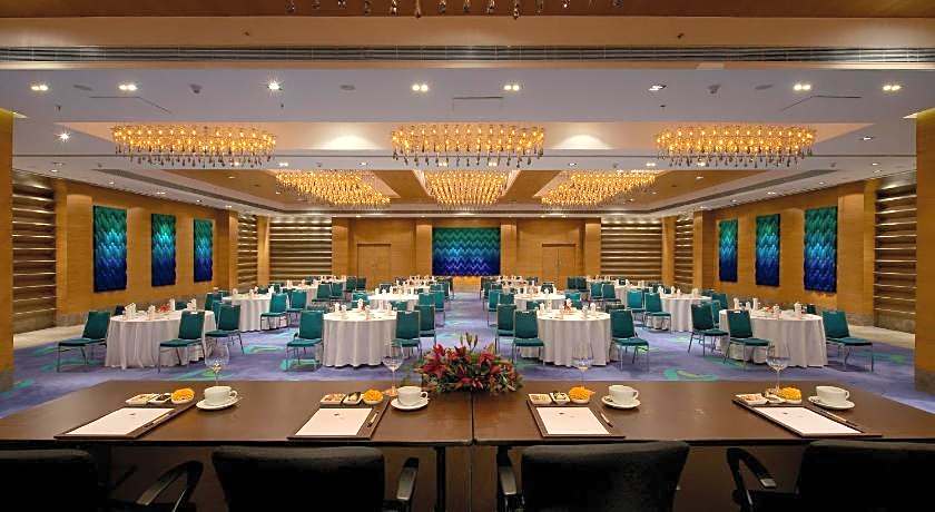 Marigold By Green Park