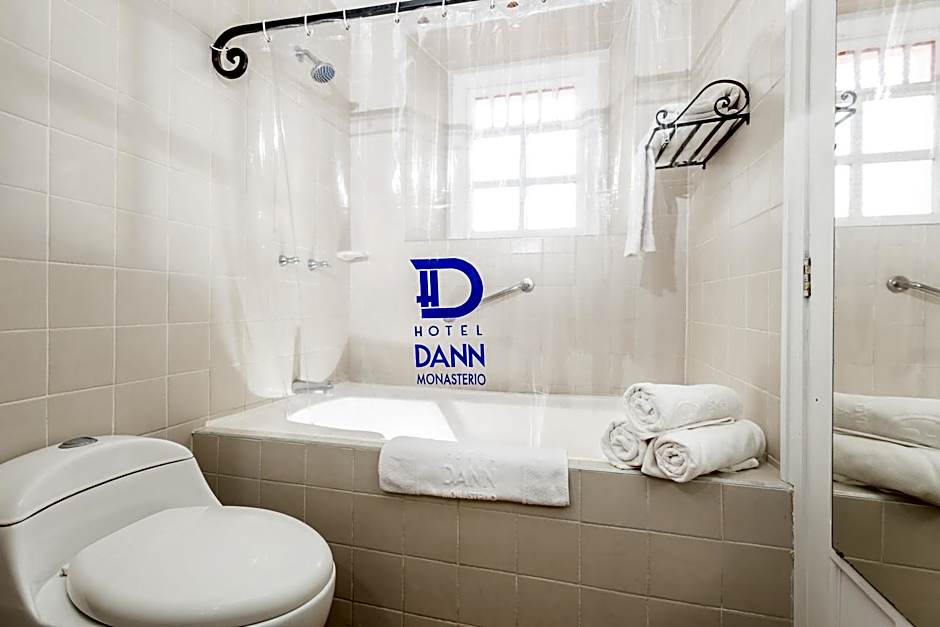 Hotel Dann Monasterio