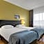 Airport Hotel Aurora Star
