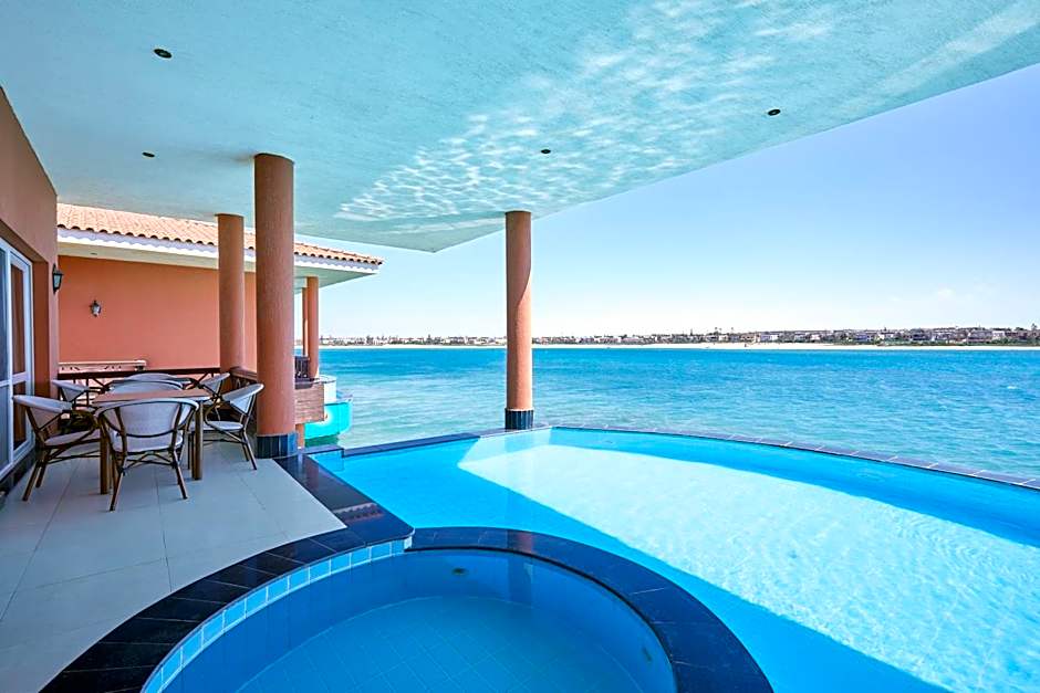 Golden Ocean Marina Hotel