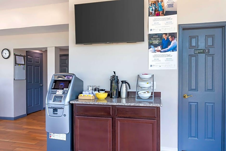 Days Inn by Wyndham Wrightstown McGuire AFB/Bordentown