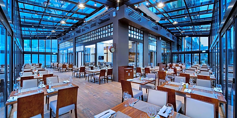 Hilton Garden Inn Izmir Bayrakli