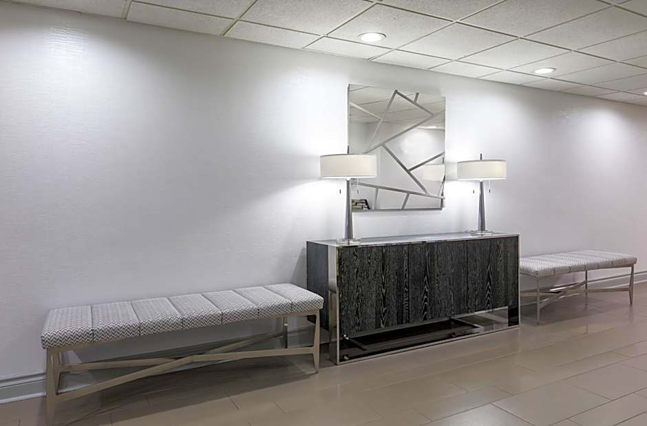 Country Inn & Suites by Radisson Asheville Downtown Tunnel Road