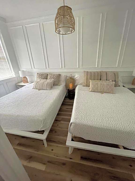 The Front Street Inn