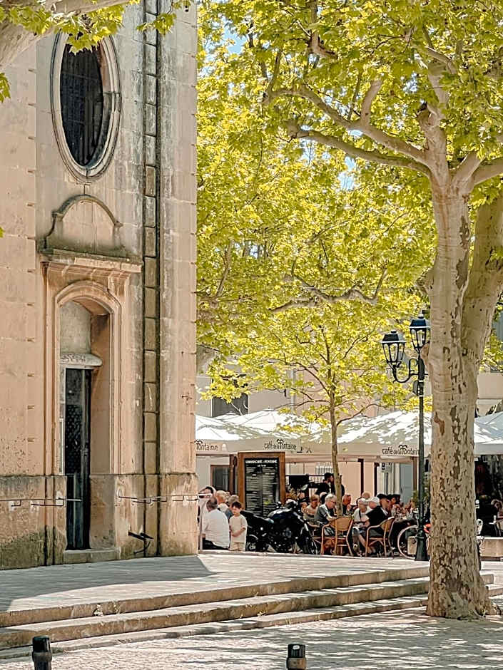 Logis Les Magnanarelles