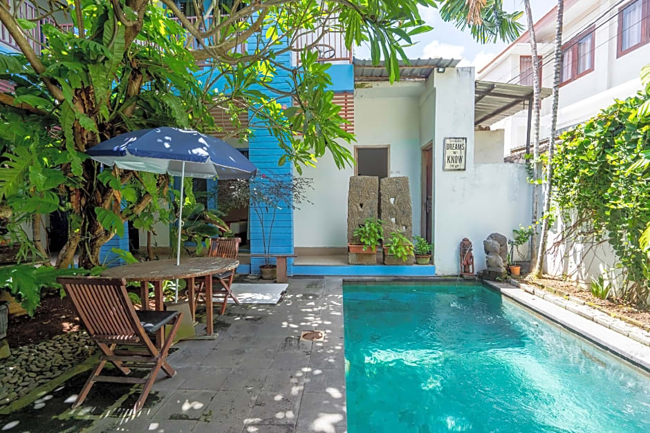 RedDoorz near Pantai Sanur Bali