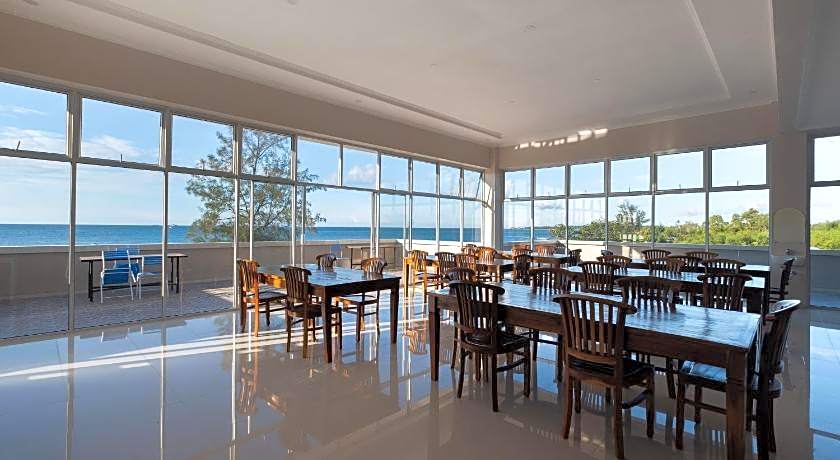 Kelayang Beach Hotel