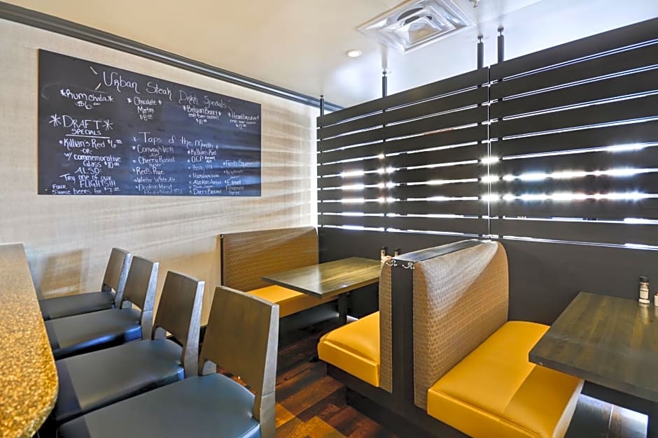 Holiday Inn Detroit Metro Airport By IHG