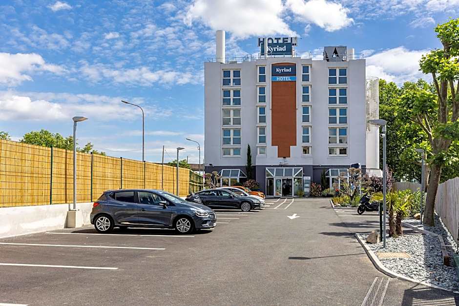 Kyriad Paris Ouest - Colombes