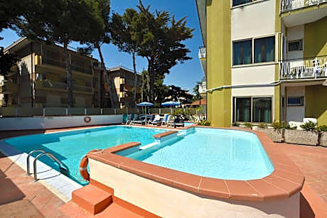 Hotel Diano Marina Mhotelsgroup