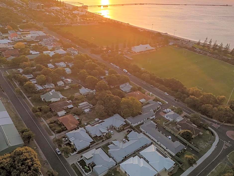 Busselton Jetty Chalets