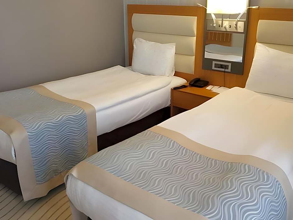 Grand Turkuaz Hotel