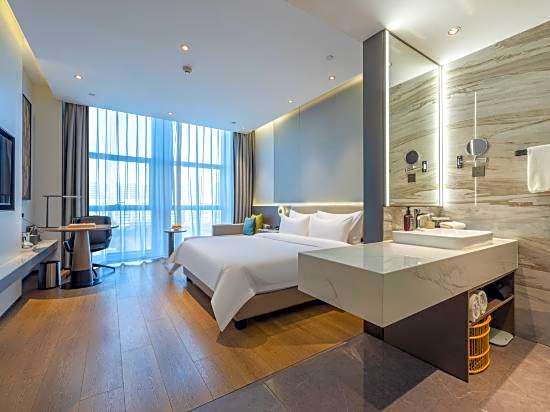 Ningbo Bochen Man Yue Hotel