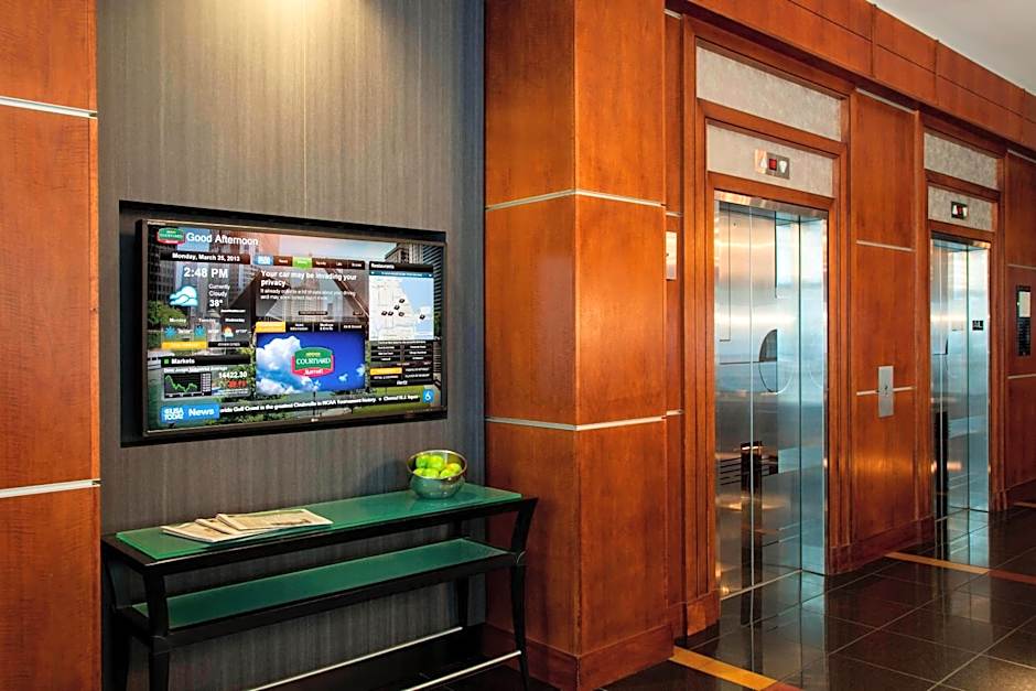 Courtyard by Marriott Chicago Downtown/Magnificent Mile