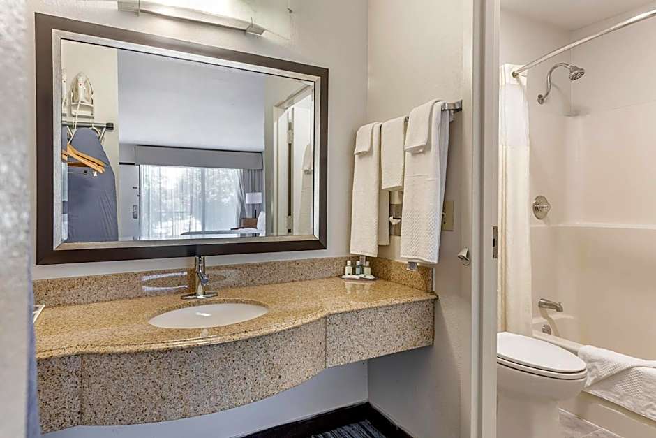 Quality Inn Mount Airy Mayberry