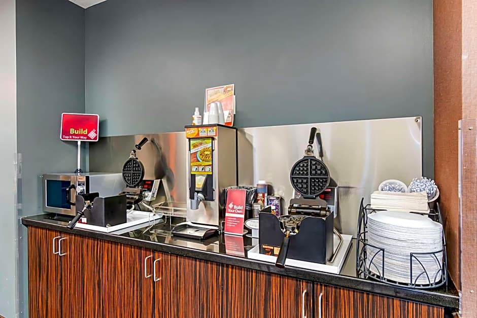 Best Western Plus Olathe Hotel & Suites