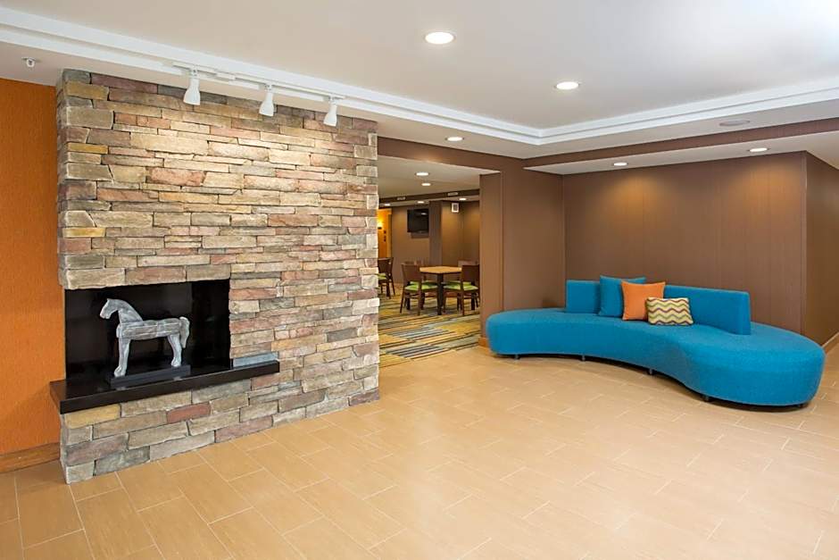 Fairfield Inn by Marriott Manchester-Boston Regional Airport