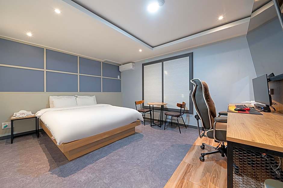 CURVE HOTEL IKSAN