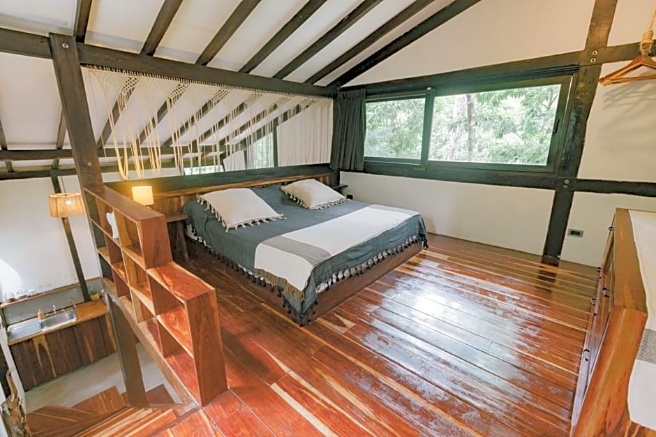Nahouse Jungle Lodges