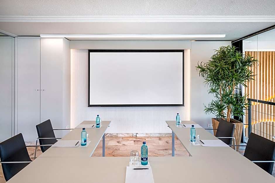 Salles Ciutat Del Prat Hotel