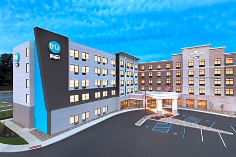 Tru by Hilton Albany Crossgates Mall