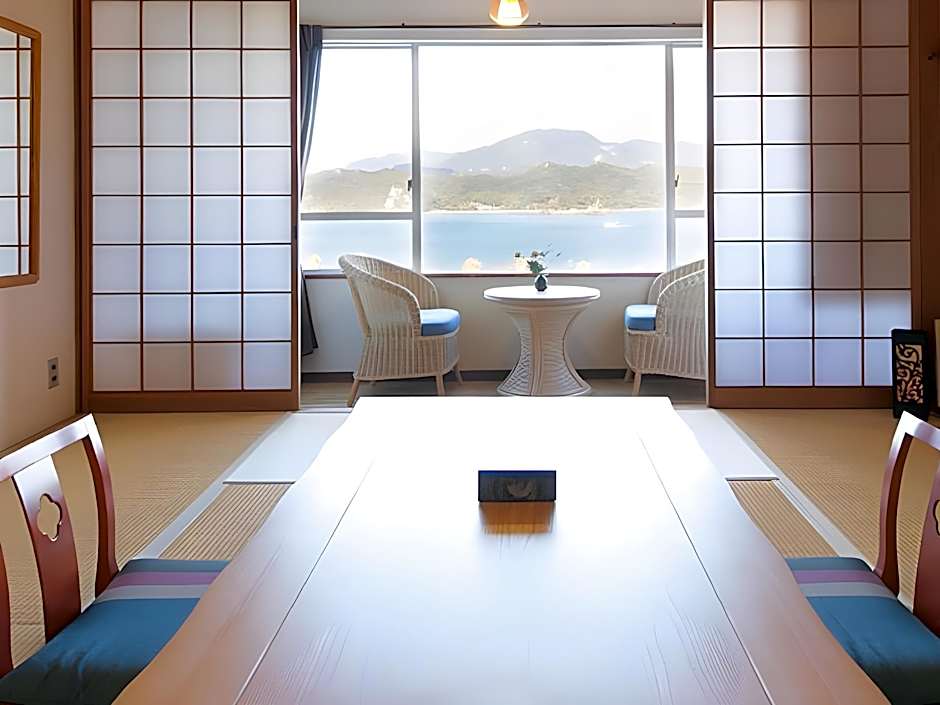 Hanairotoridorino Yado Kayuu Ryokan