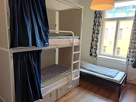 Single Bed in 5-Bed Mixed Dormitory Room