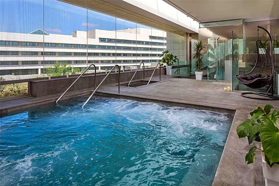 NH Collection Barcelona Constanza