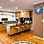 Cheerful 4 Bedrooms With Free Parking