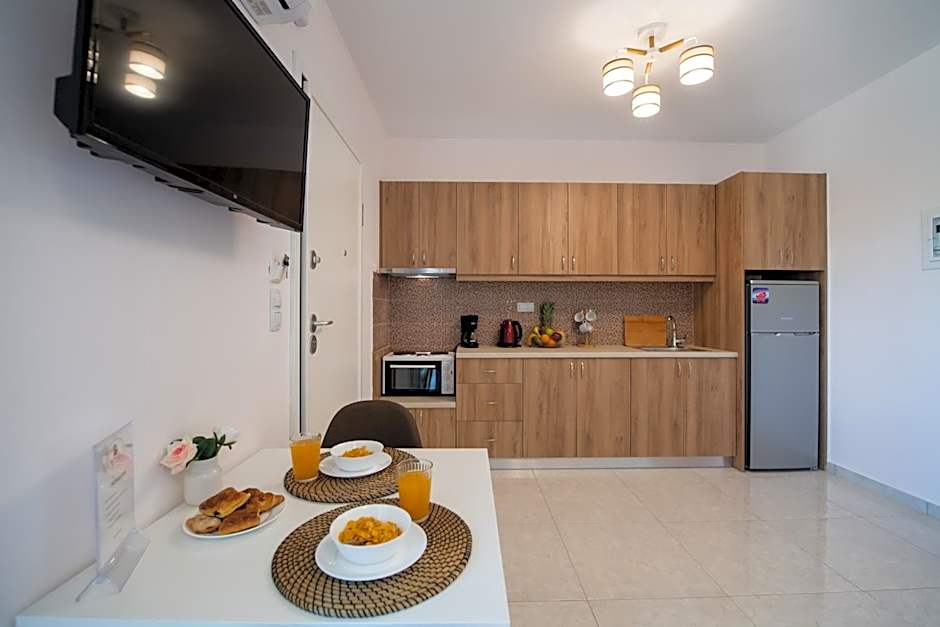 Bounatsa Studios & Apartments