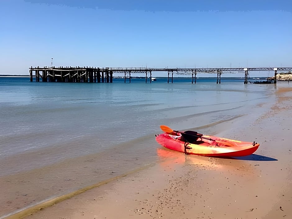 Garden Apartment On The Beach