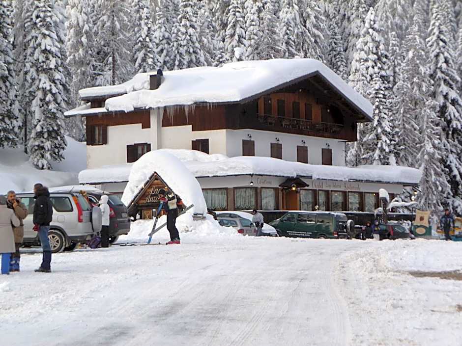 Albergo Chalet Lago Antorno