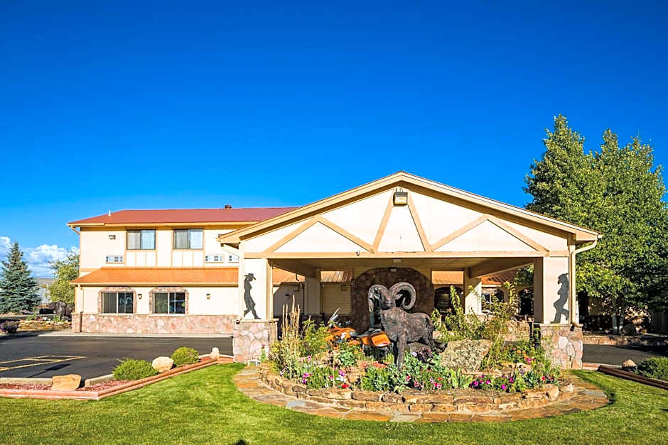 Alpine Inn & Suites Gunnison