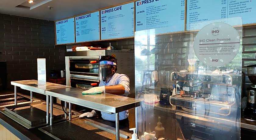 Holiday Inn Express Hyderabad Banjara Hills By IHG